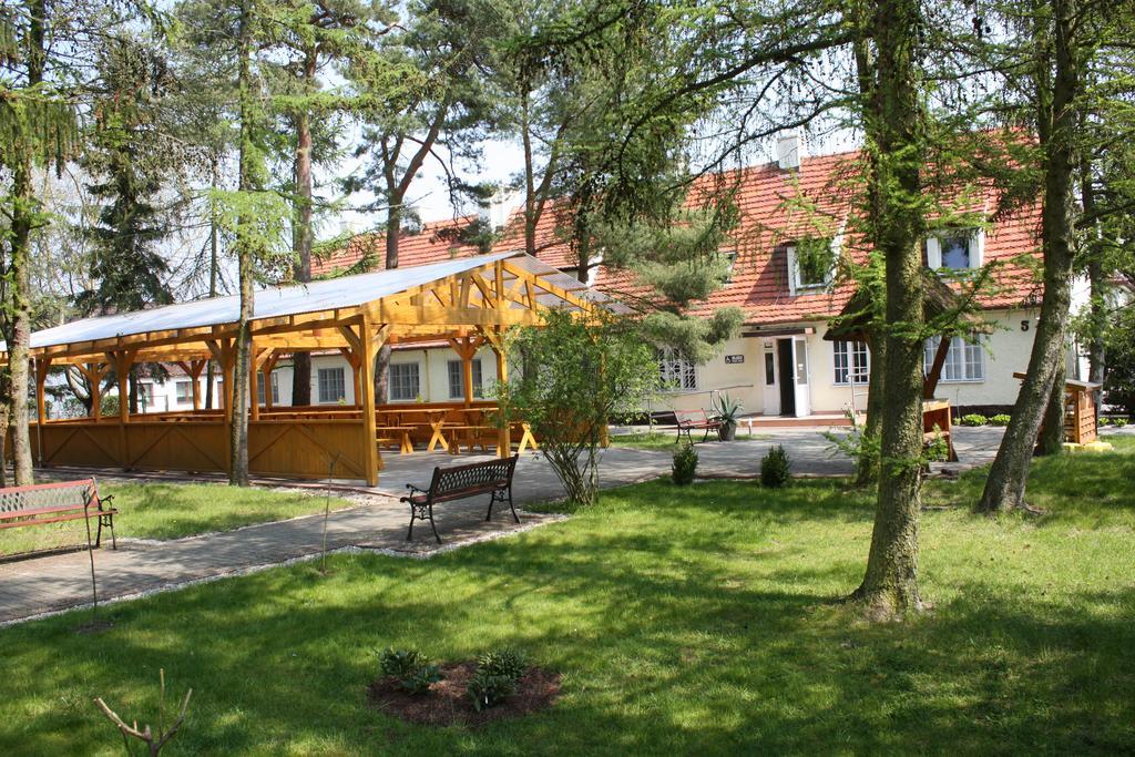 Osrodek Wypoczynkowy Merkury Mrzeżyno Buitenkant foto