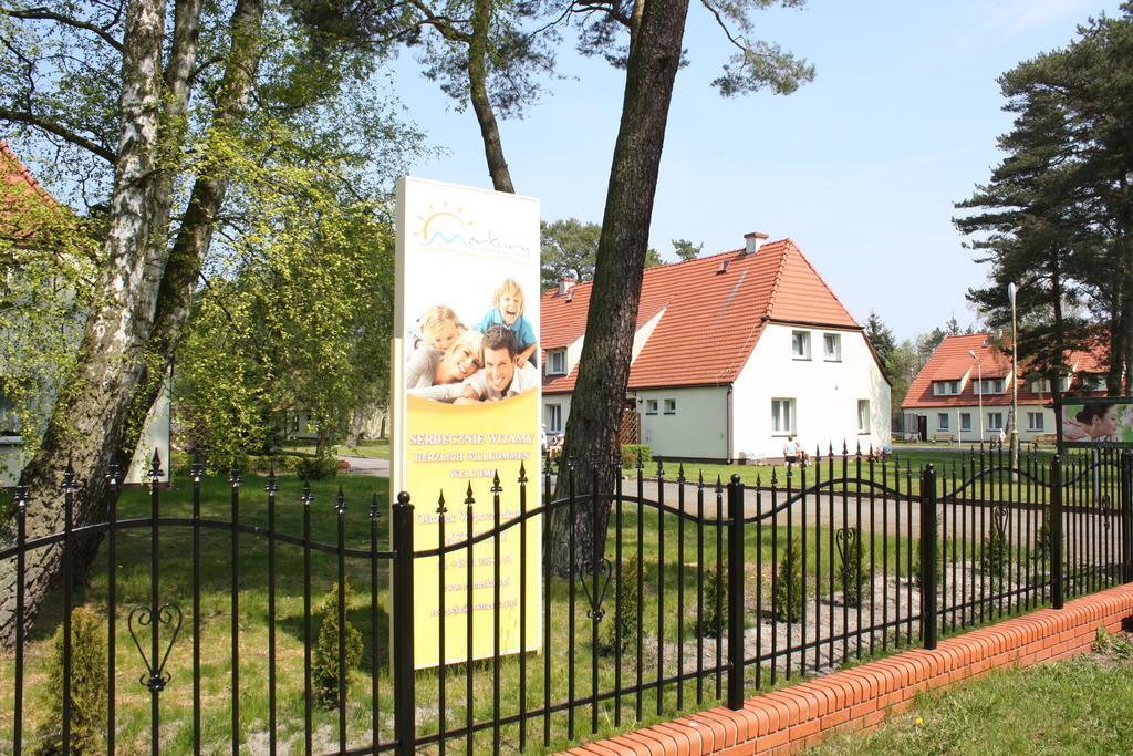 Osrodek Wypoczynkowy Merkury Mrzeżyno Buitenkant foto